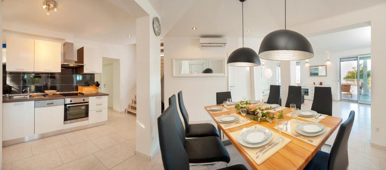 Magnificent Villa With Pool, Hot Tub, Sea View, Sauna Mimice Exterior foto